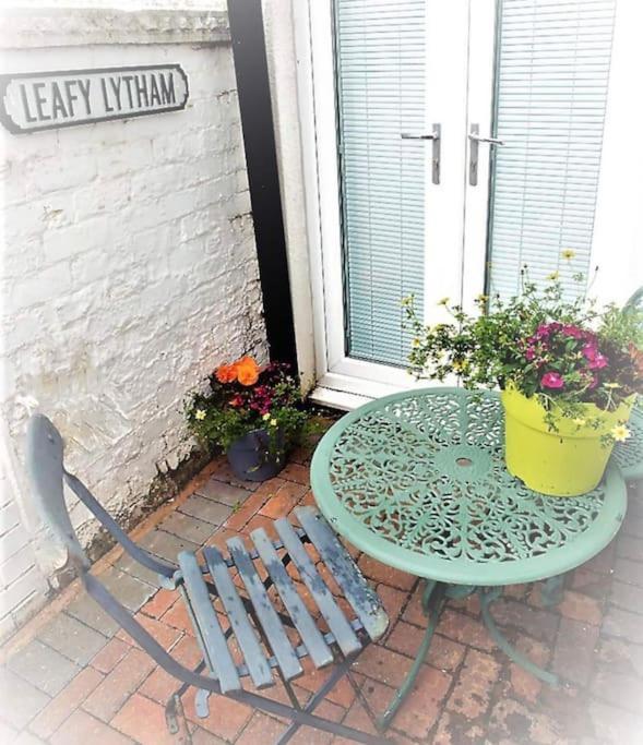 Sunny Seaside Beach House Lytham Centre Sleeps 8 Lytham St. Annes Eksteriør bilde